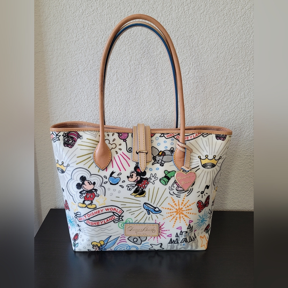 DOONEY & BOURKEY DISNEYLAND SKETCH TOTE